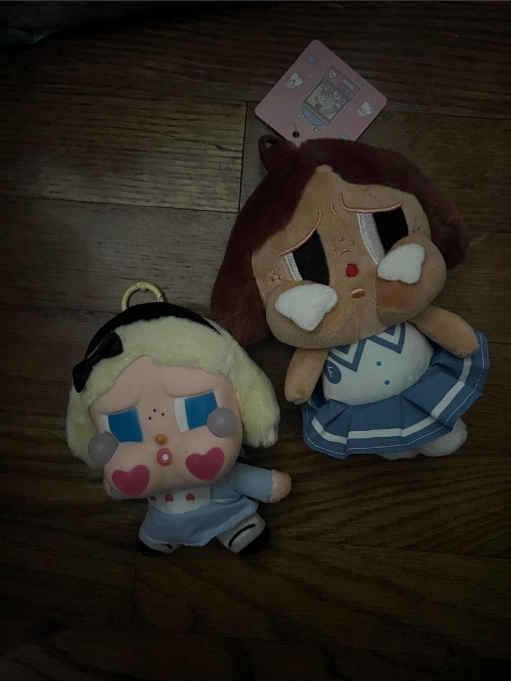 Cry baby keychains (2)
